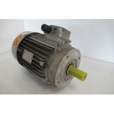 .4 KW 2900 RPM flens Asmaat  28mm B14. used